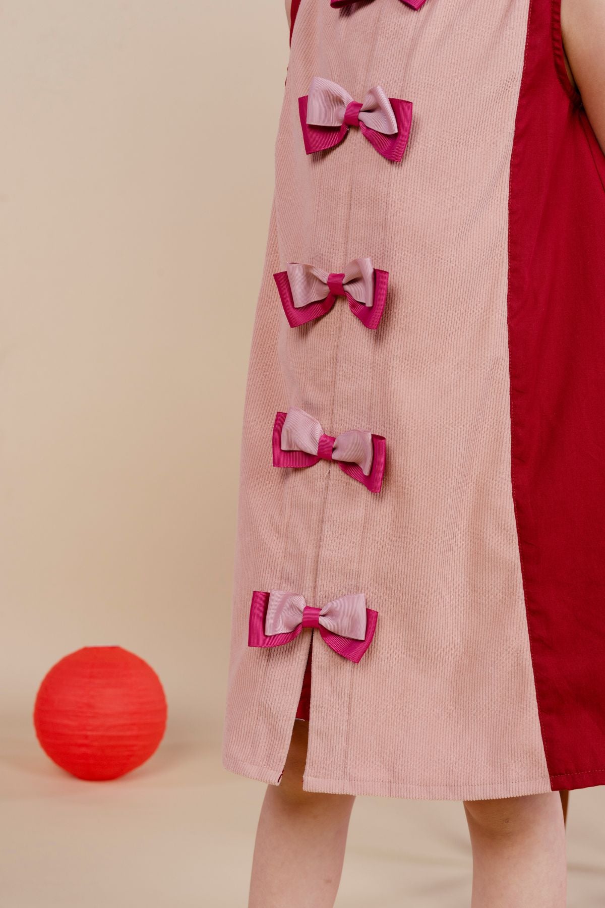 Hong Dress