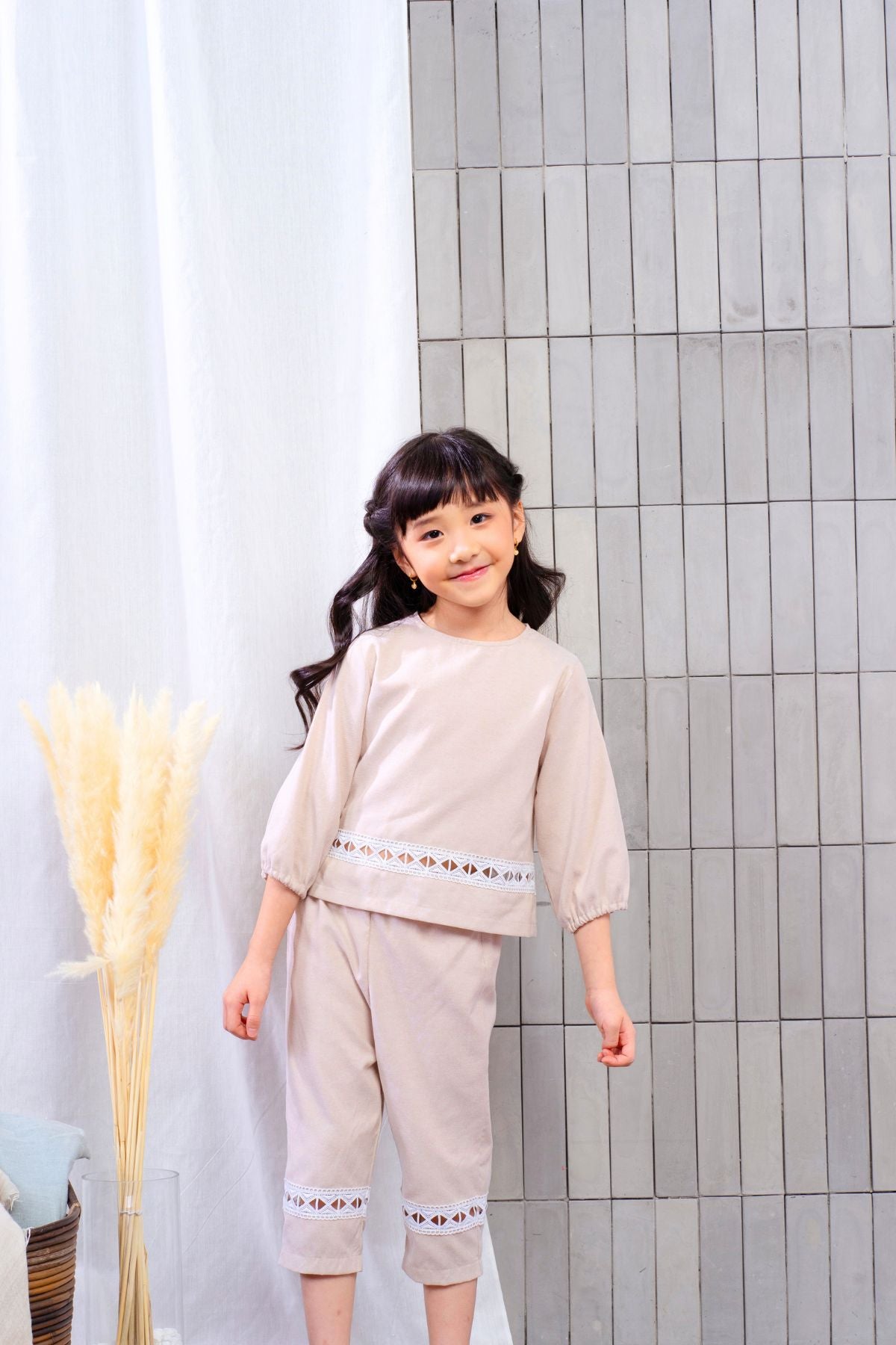 Nabila Set